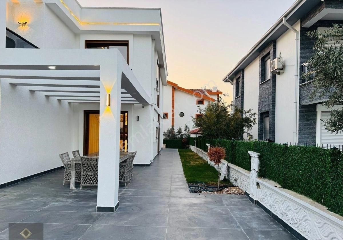 Didim Akbük’te Denize Yürüme Mesafesinde Ful Eşyalı 4+1 Tam Müstakil Lüx Villa 600 M2 Arsa Üzerinde - Görsel 30