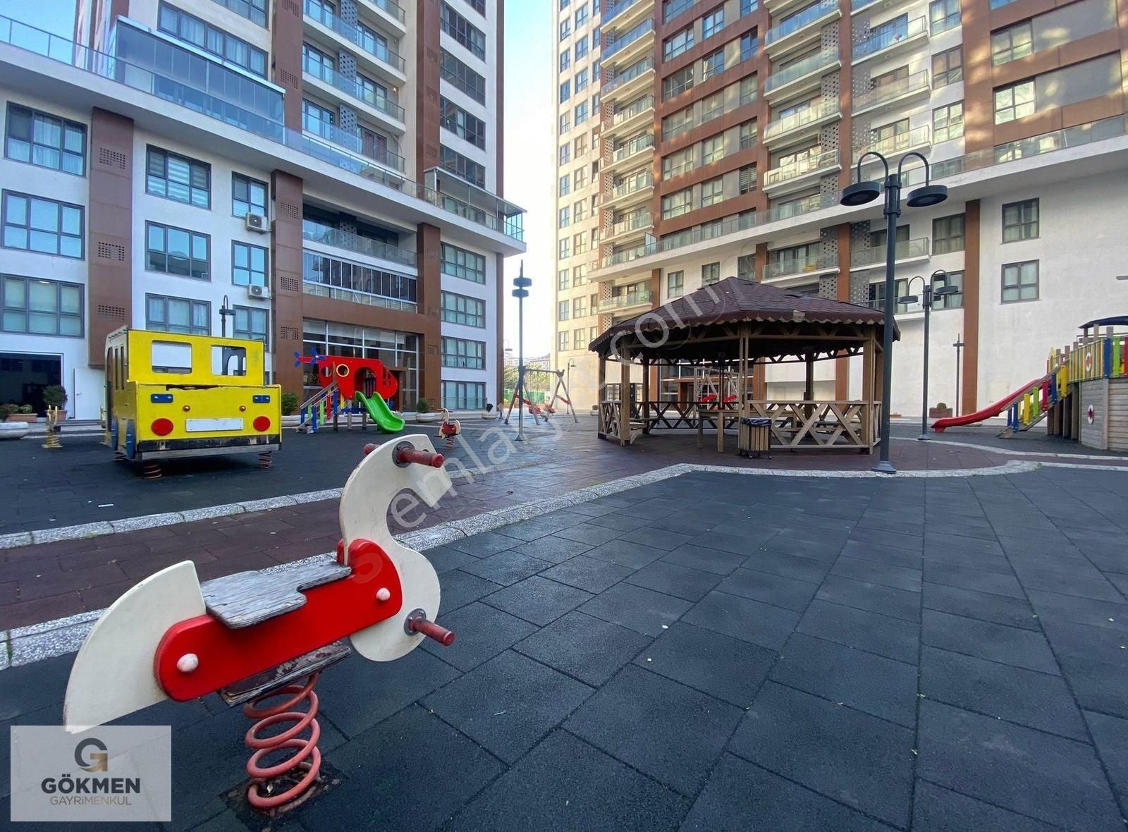 Büyükçekmece Pınartepe Mah Lüks Site İçi Teraslı Kiralık 2+1 - Görsel 2