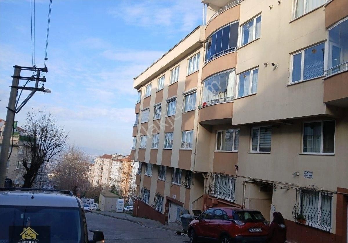 Yıldırım Namazgah Satılık Daire Bursa Yıldırım Namazgah Ta Arakat Asansörlü 80 M2 Bakımlı Daire