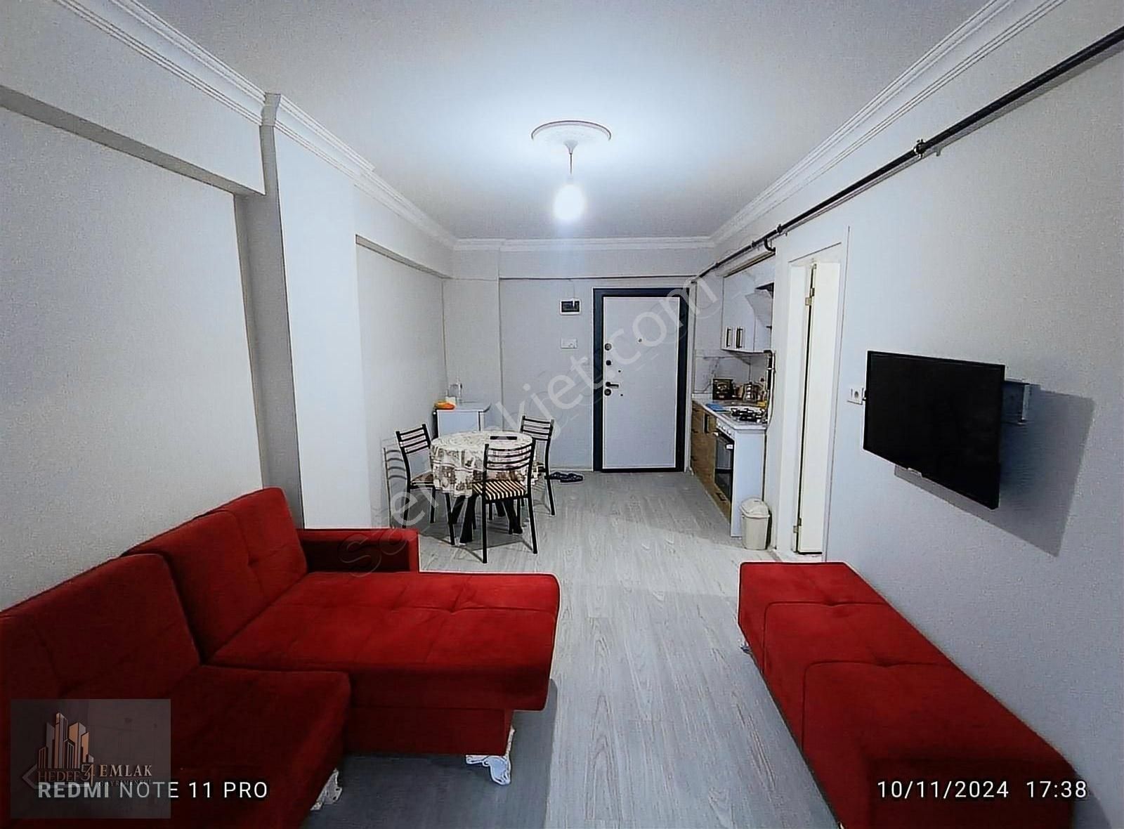 Akyazı Yeni Kiralık Daire Hedef 54 Emlak'tan Yeni Mahallede Kiralık Geniş Eşyalı 1+1