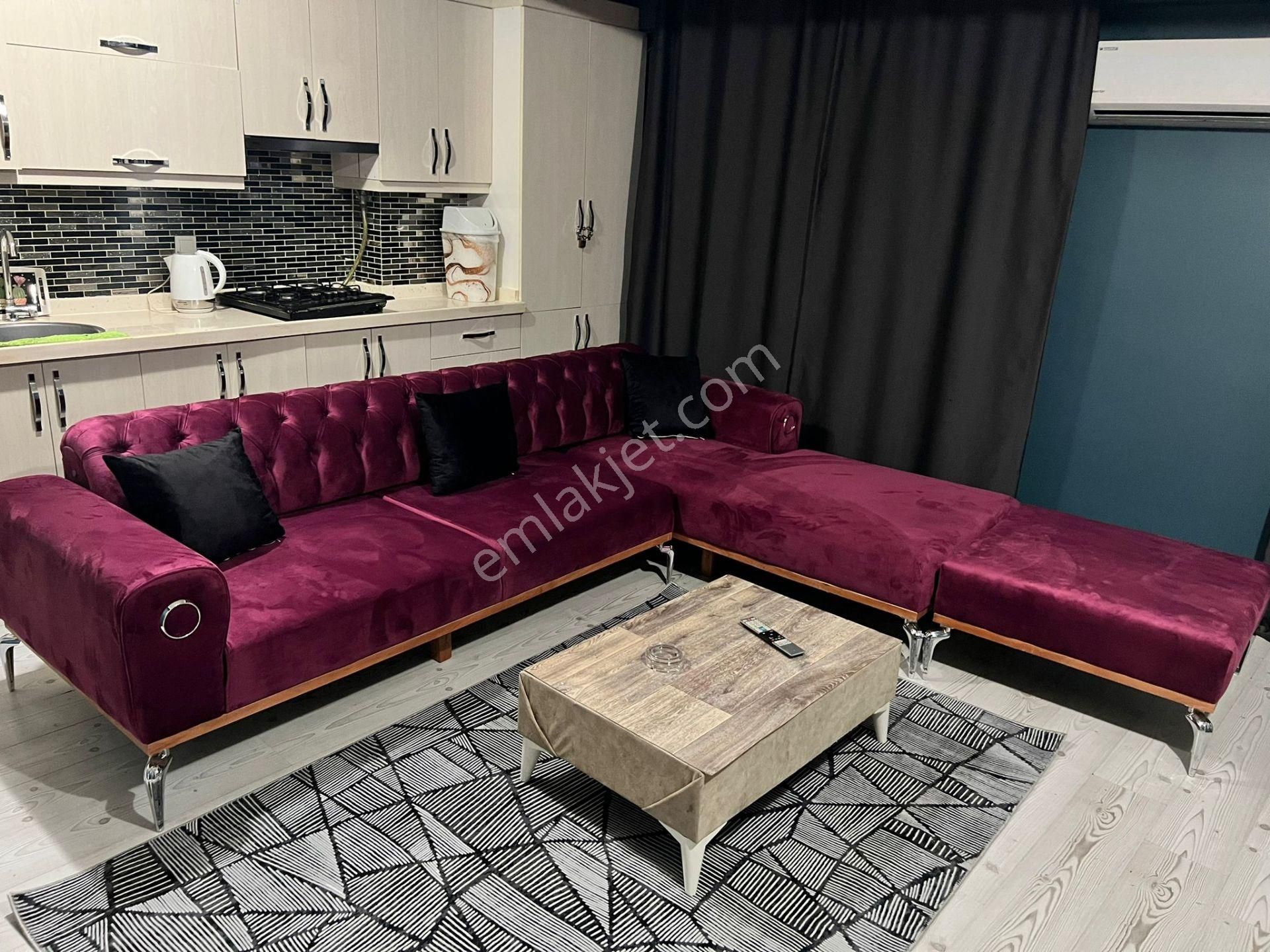 İstanbul Eyüpsultan Boğaz Manzaralı Günlük Kiralık Daire Eyüpsultan Meydan Günlük Kiralık Lüx Ferah Vip 1+1 Daire 7/24 Açık