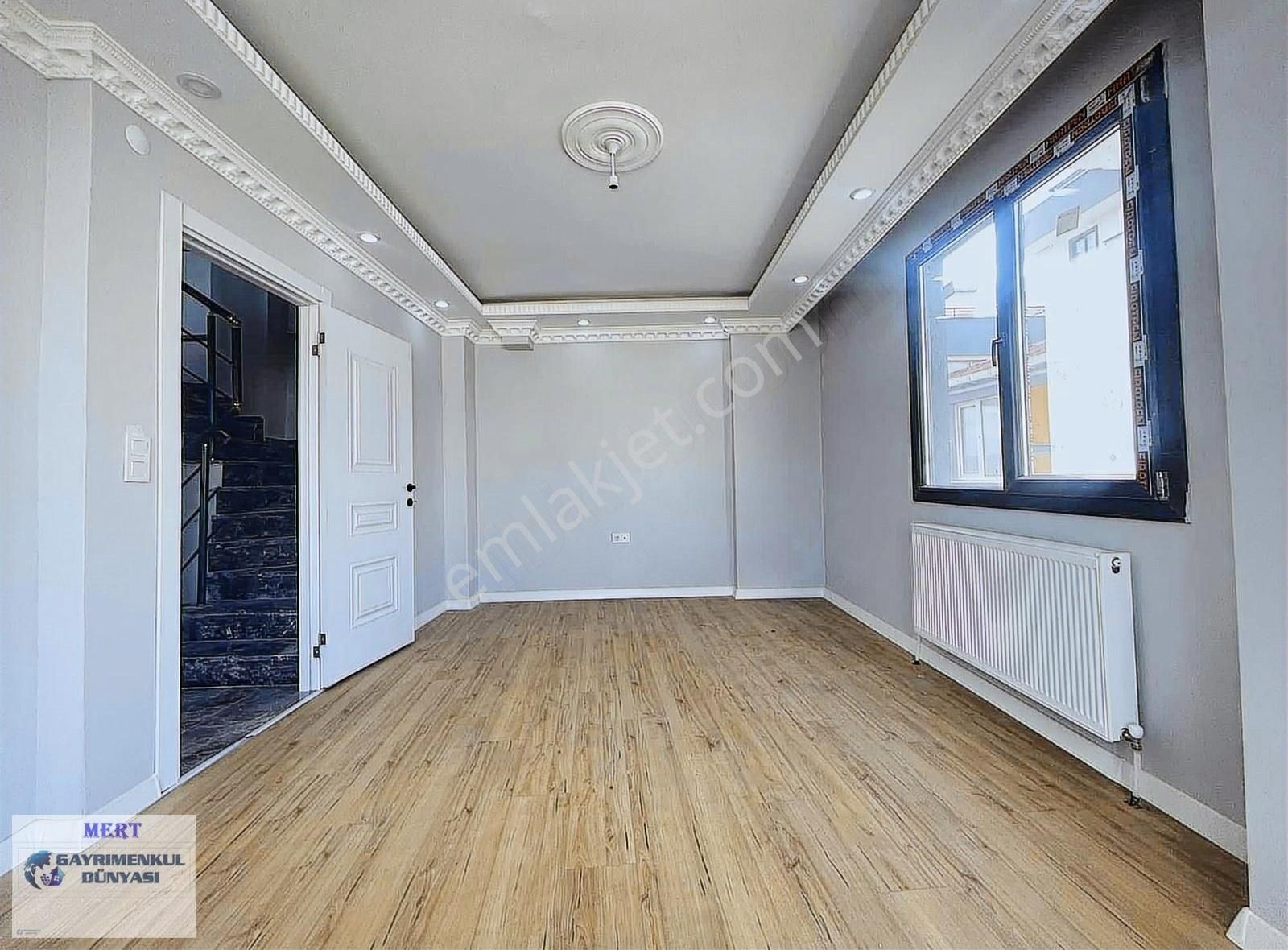 Darıca Osman Gazi Satılık Daire Atatürk Cad. Yanı Başında 3+1 160m2 Dublex Daire