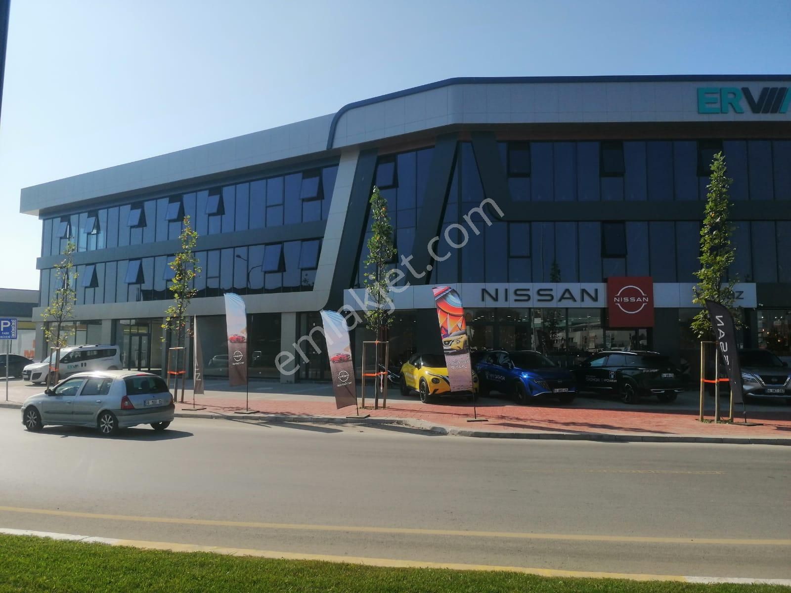 Sakarya Serdivan Satılık Büro Goldlıfe Gayrimenkulden Serdivan Kupon Bölgede İşyeri