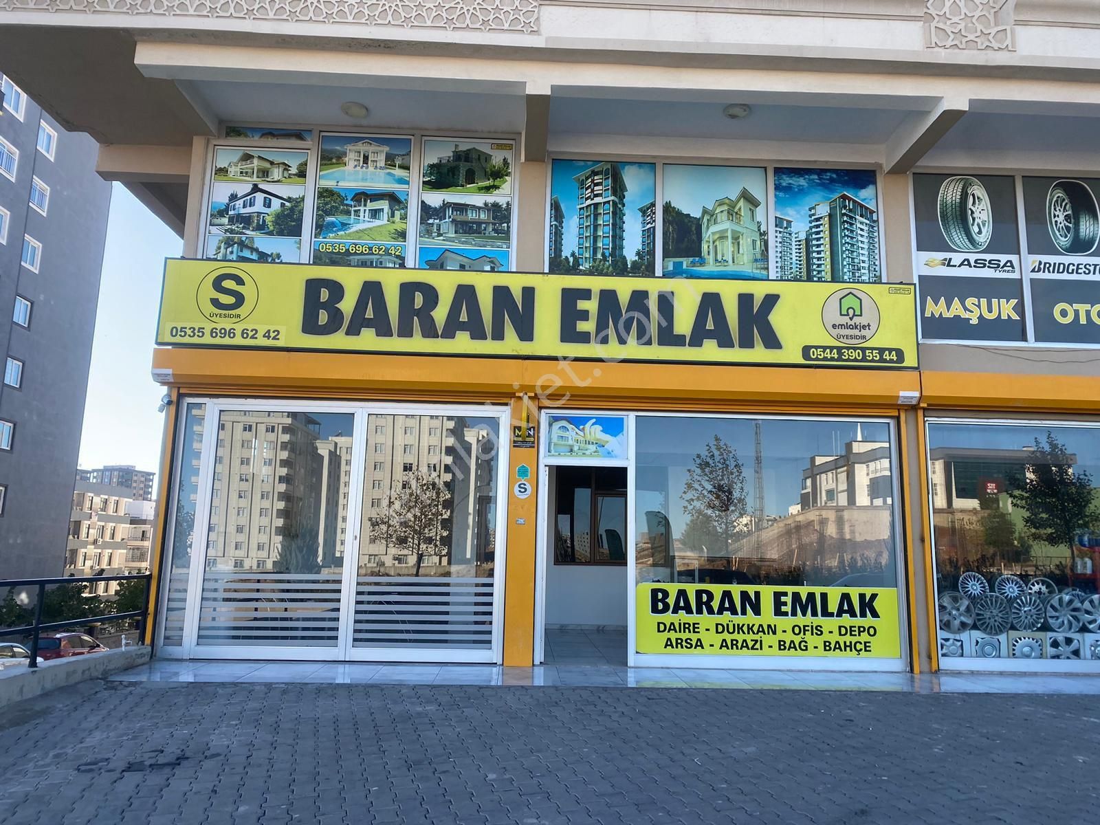 Karaköprü Seyrantepe Satılık Ticari İmarlı Baran Emlak Satılık Dükkan