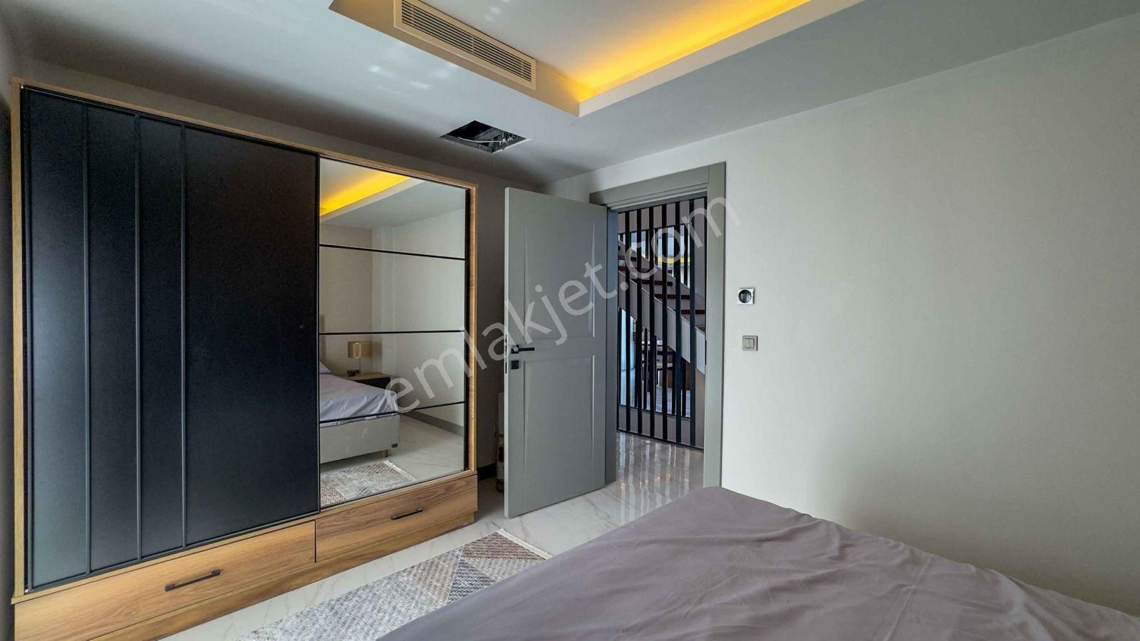 Kuşadası Kadınlar Denızınde Ultra Lux 4+1 Vılla - Görsel 14