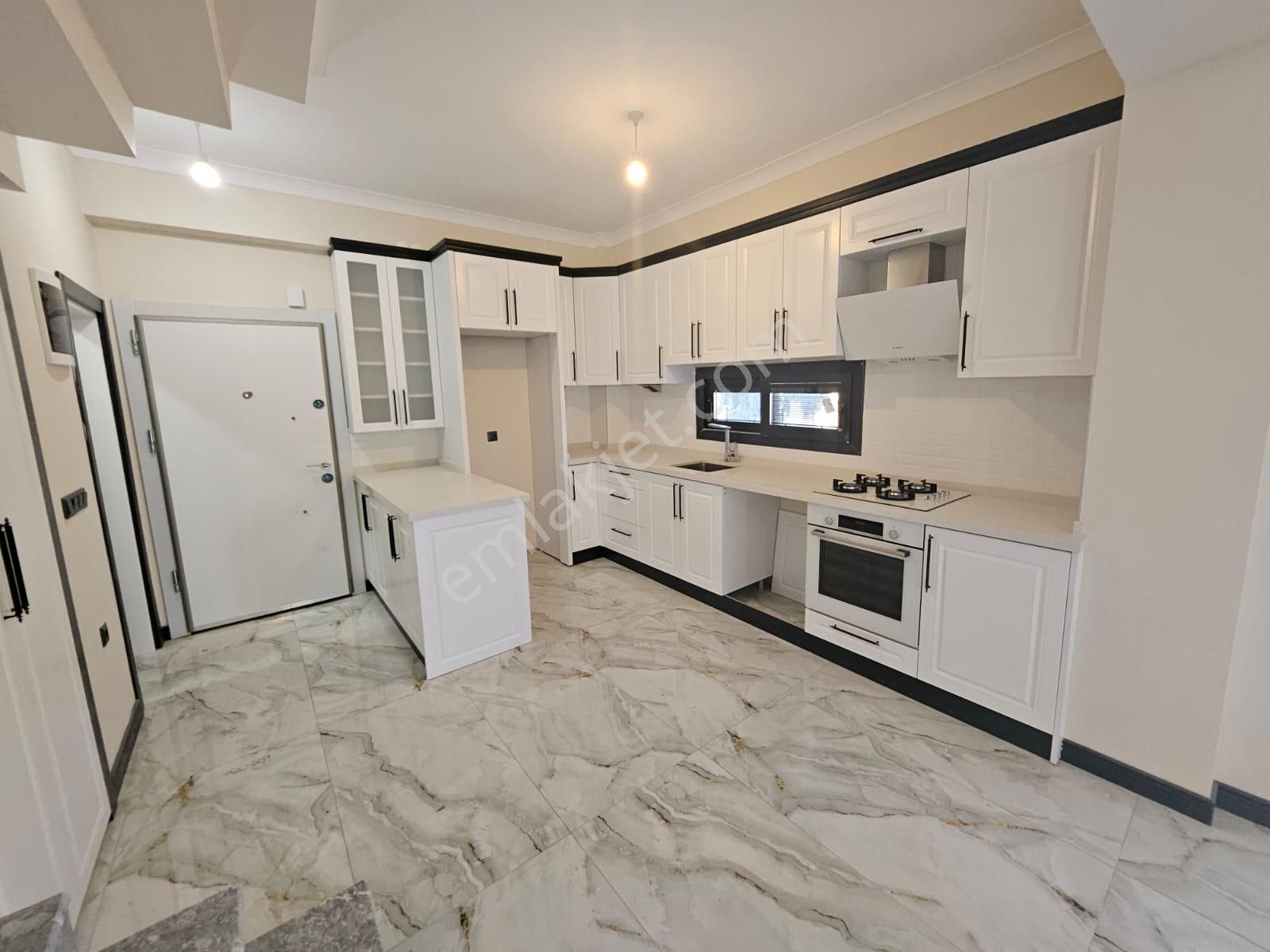 Altınoluk Avcılar Da 3+1 Denize 350 M Mesafede Sıfır Satılık Villa - Görsel 9