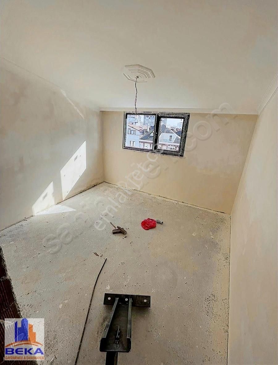 Ümraniye Namık Kemal Mah. 220 Mt Kare Net 7+1 - Görsel 10