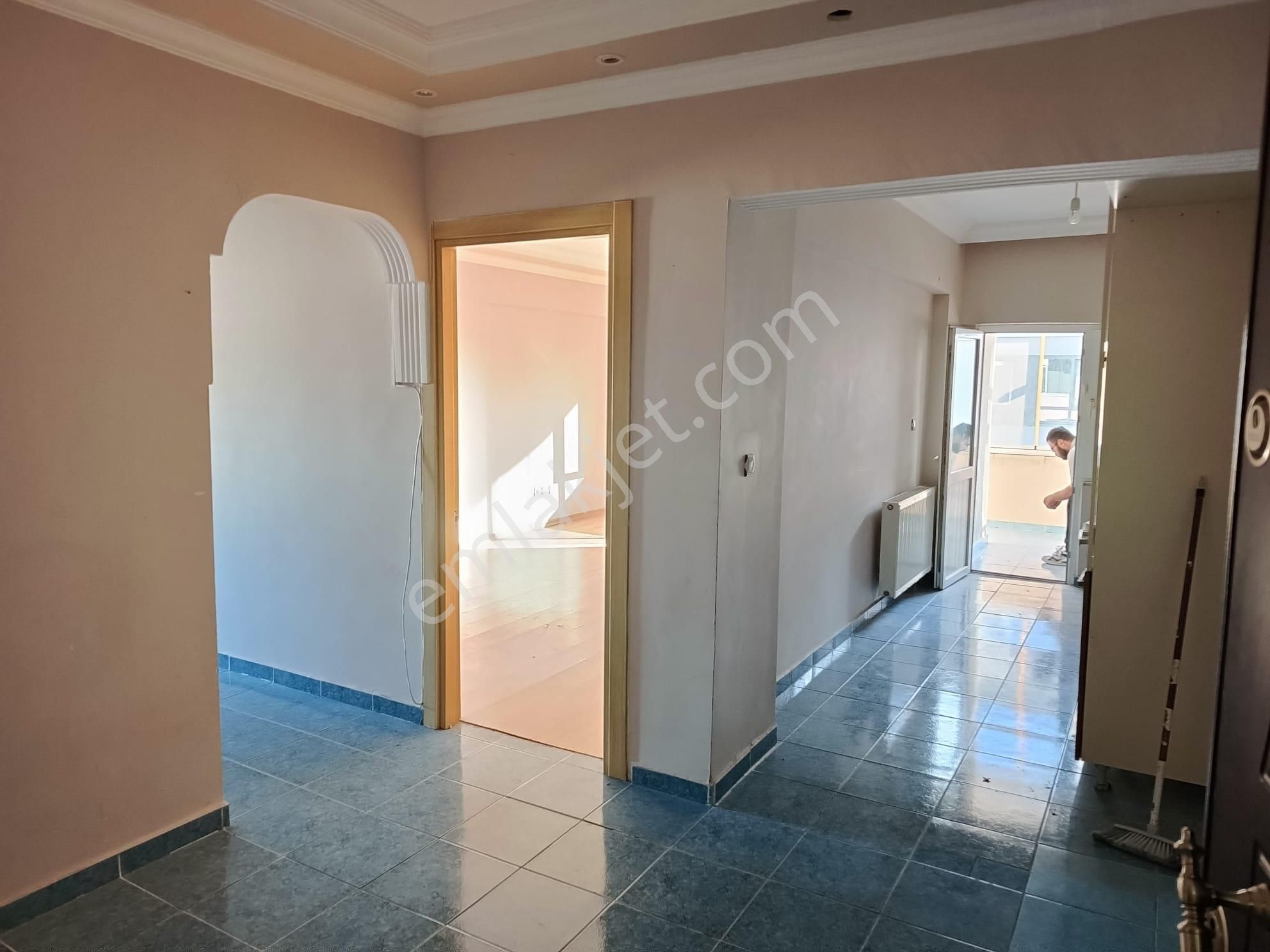 Yatırımlık!!! Ekinoba Pirireis Cad. Aslankent Sit. 2+1 90m2 Satılık - Görsel 3