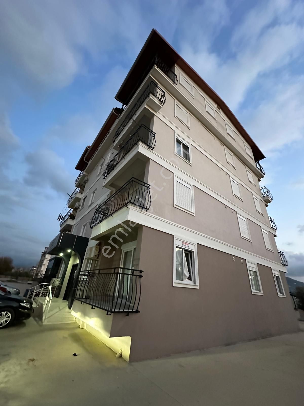 Gazipaşa Pazarcı Satılık Daire Gazipaşa Pazarcı Mah.eşyalı Satılık 2+1 Dubleks Daire