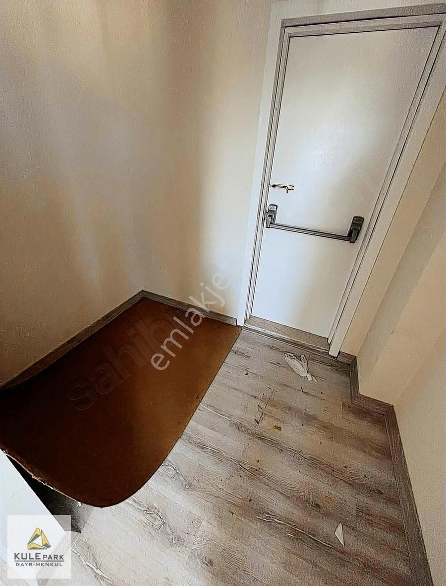 Sarıçam Osmangazi Kiralık Daire Kule Park Farkıyla Osmangazide Cadde Üzeri Doğalgazlı 2+1 Daire