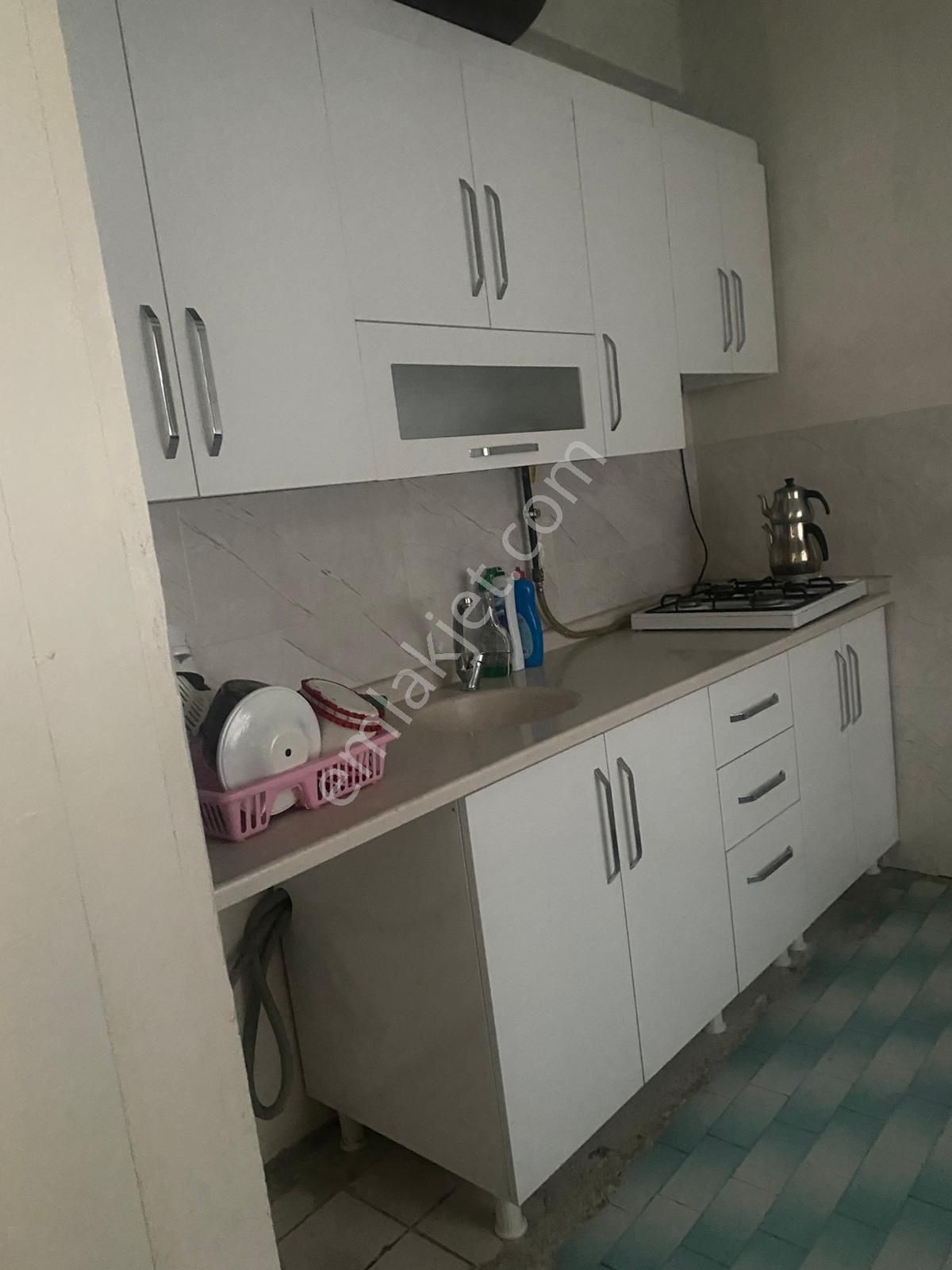 Çankırı Merkez Cumhuriyet Kiralık Daire Evim Emlak’tan 4+1 Eşyalı Daire