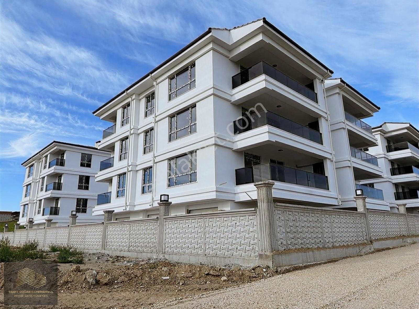 Tepebaşı Çamlıca Satılık Daire Çamlıca'da Site İçerisinde Sıfır Ultra Lüks 170m2 3+1 Daire