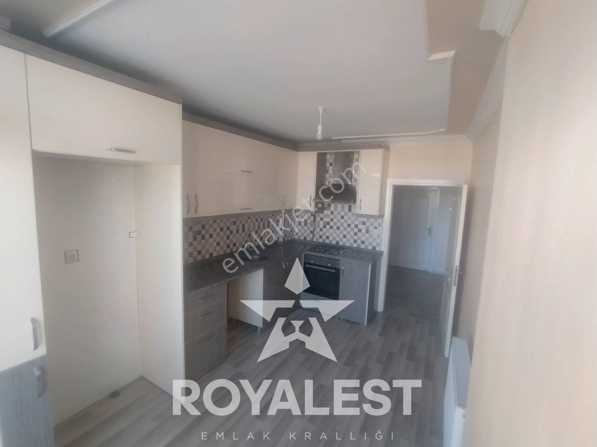 Seyhan Ziyapaşa Kiralık Daire Royalest'ten B.yolu Cadde Üstü Ultra Genis 3balkonlu Full Yapılı