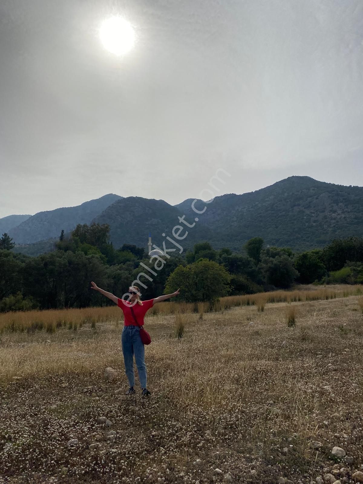 Muğla Seydikemer Satılık Arazi Stop’tan Seydikemer Karadere Deniz Manzaralı Acil Satılık