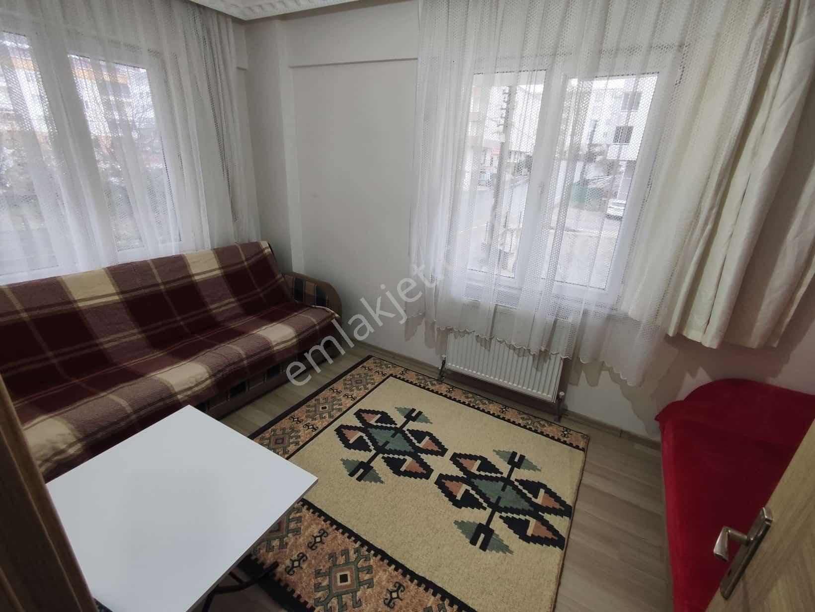 Kapaklı Atatürk Kiralık Daire Eşyalı- Kapaklı Atatürk Mahallesi İrfan Fatma Mandalı Okulu Mevkinde Kiralık Eşyalı 1+1 Daire