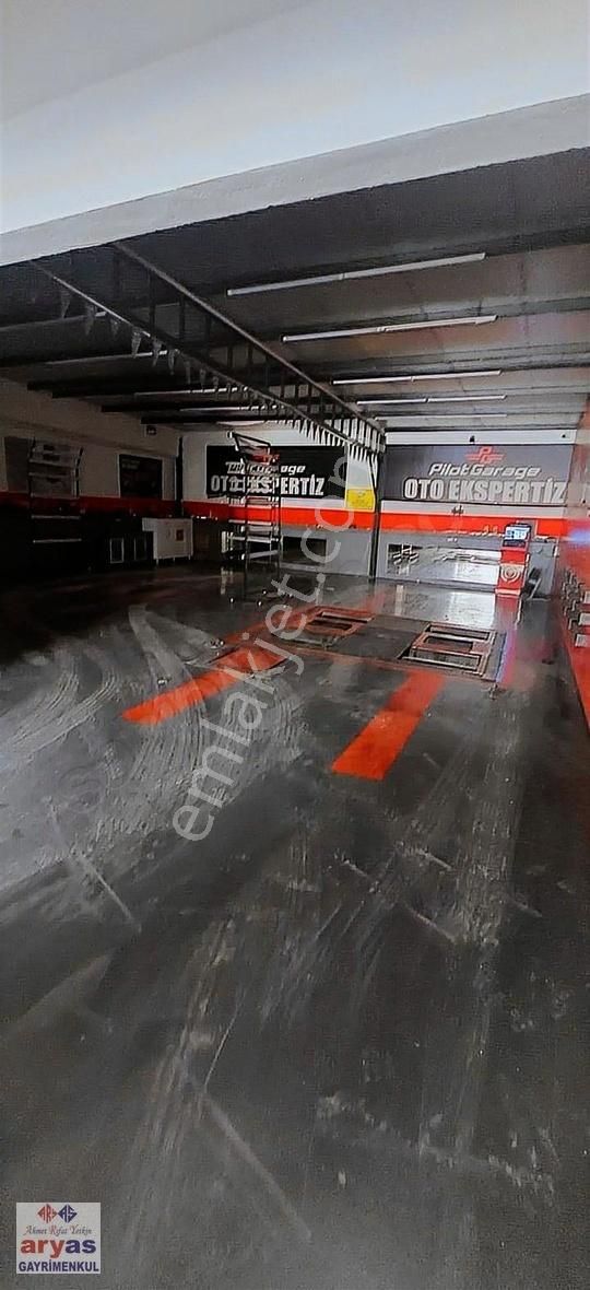 Cadde Üzerinde 5 Katlı Bina - Görsel 3