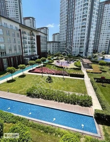 Küçükçekmece Atakent Satılık Daire Tema İstanbul 130m2 2+1 Bahçe Katı Güncel Satılık Daire Fırsat