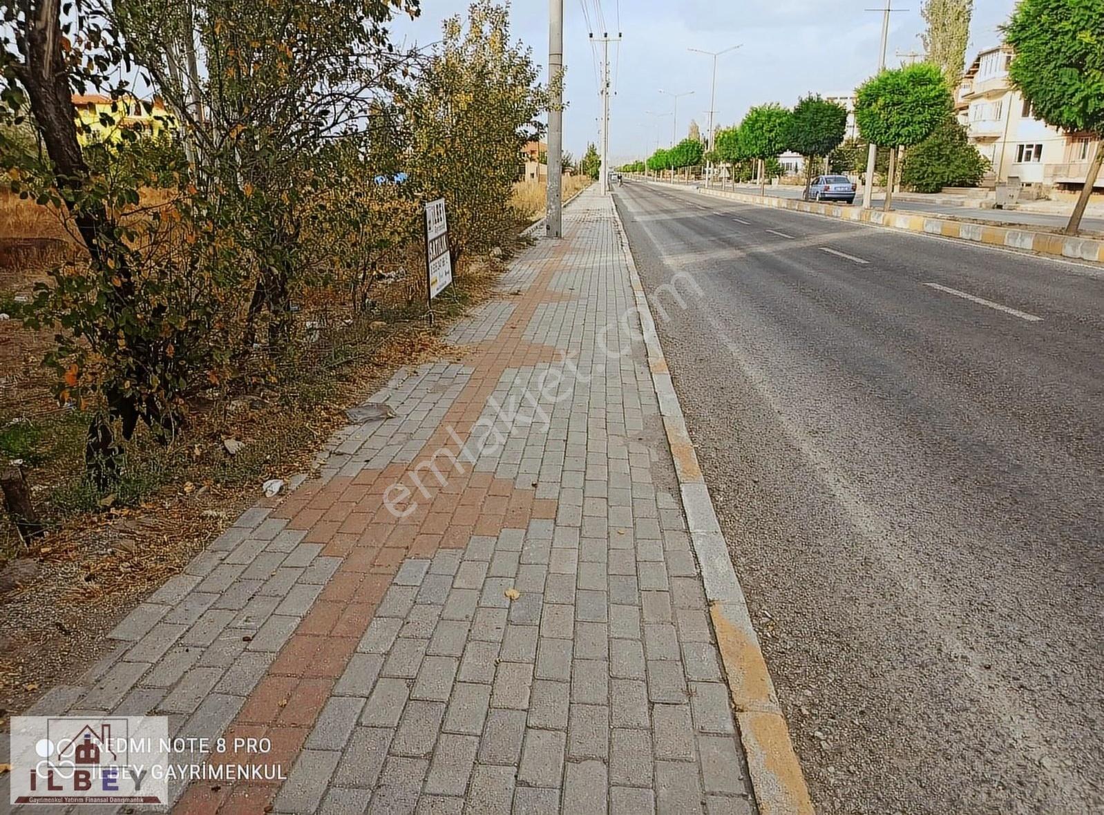 İlbey // Şuhut Merkez Afyon Caddesinde 459 M² T.arsa - Görsel 7