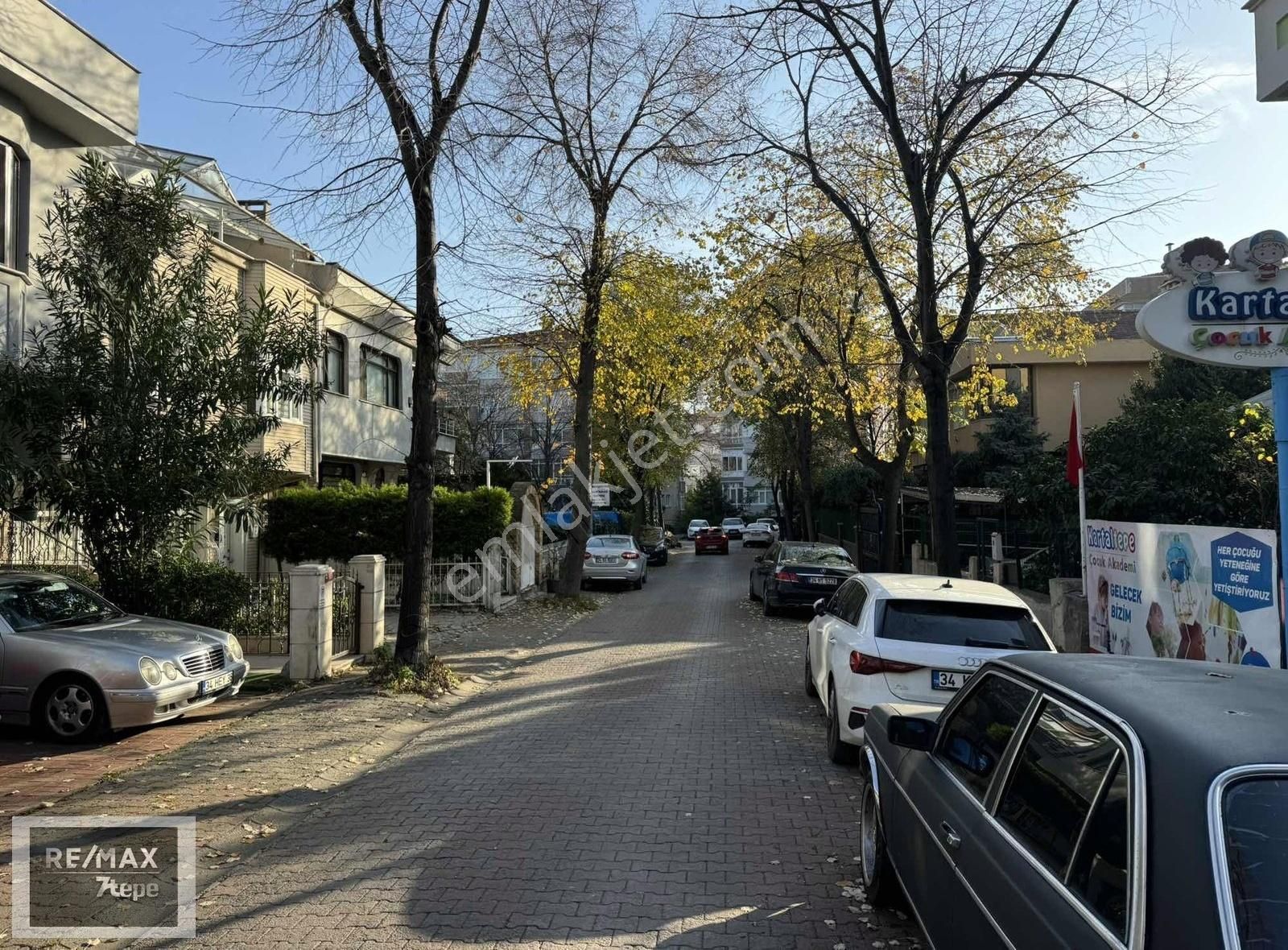 Bakırköy Kartaltepe Satılık Villa Bakırköy Kartaltepe 'de Satılık Villa