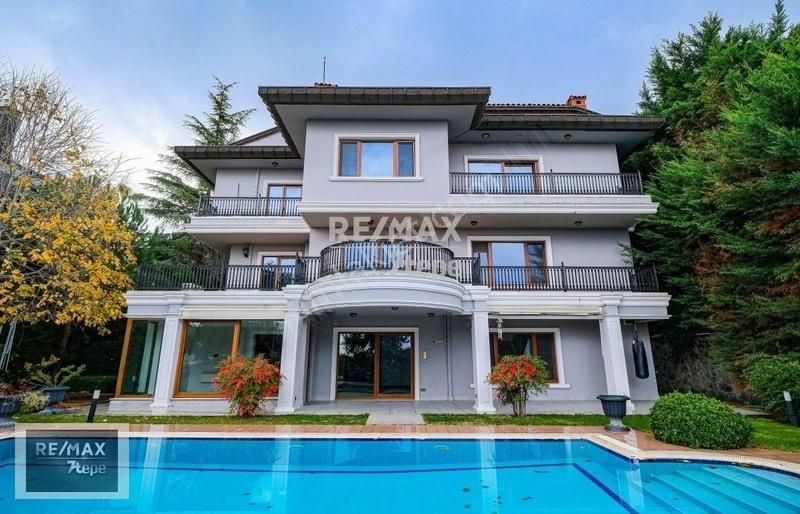 Beykoz Acarlar Satılık Villa Tek Yetkili Remax7tepeden Satılık Düz Girişli Br Tipi Villa