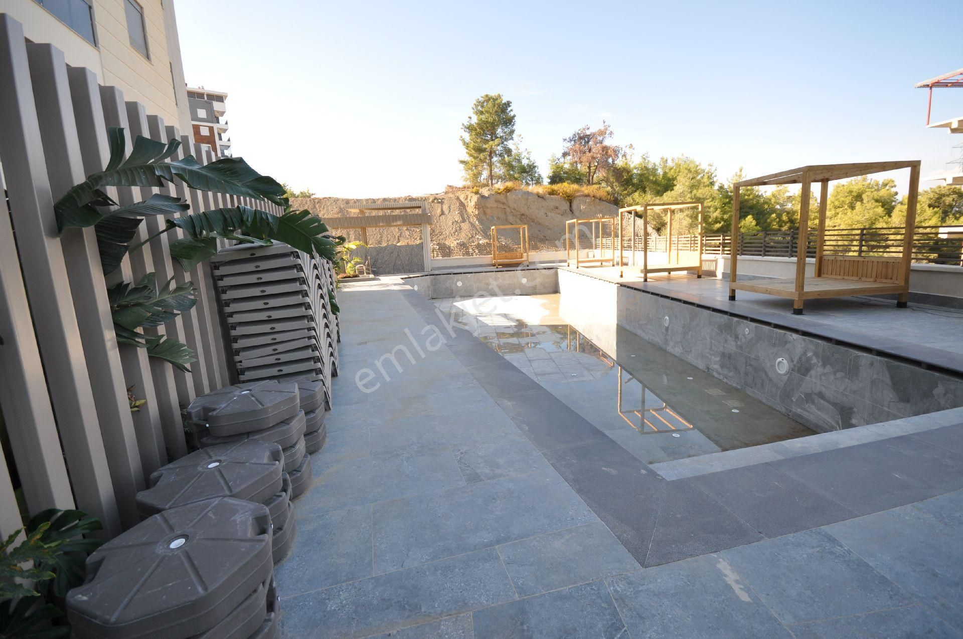 Sarilarda 5 Yildiz Otel Konseptınde 1+1 2+1 Gavuzlu Asansörlü Hamam Fitnes - Görsel 8