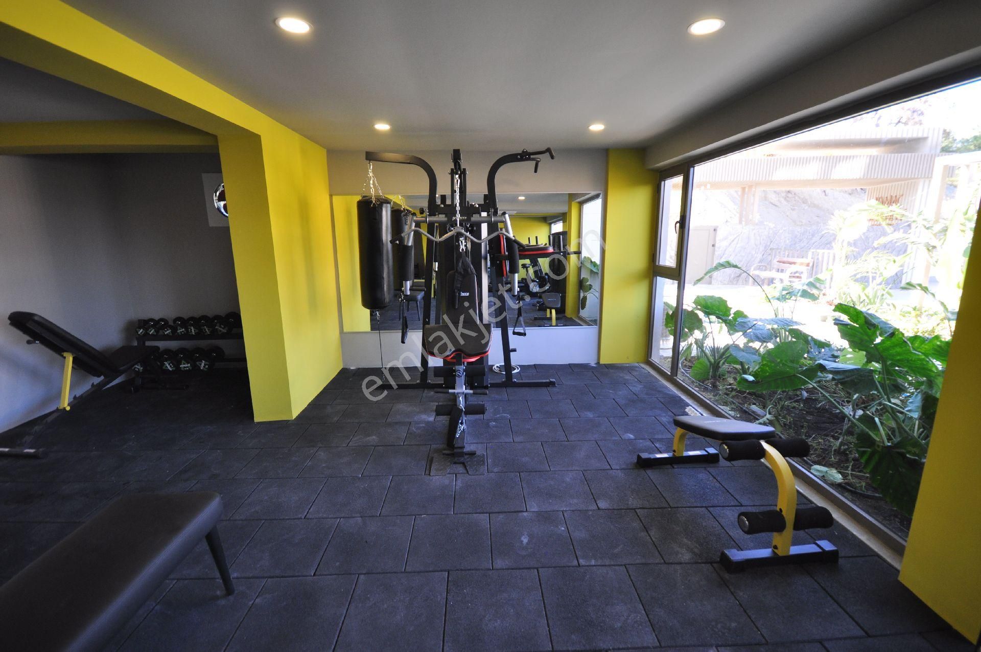 Sarilarda 5 Yildiz Otel Konseptınde 1+1 2+1 Gavuzlu Asansörlü Hamam Fitnes - Görsel 19