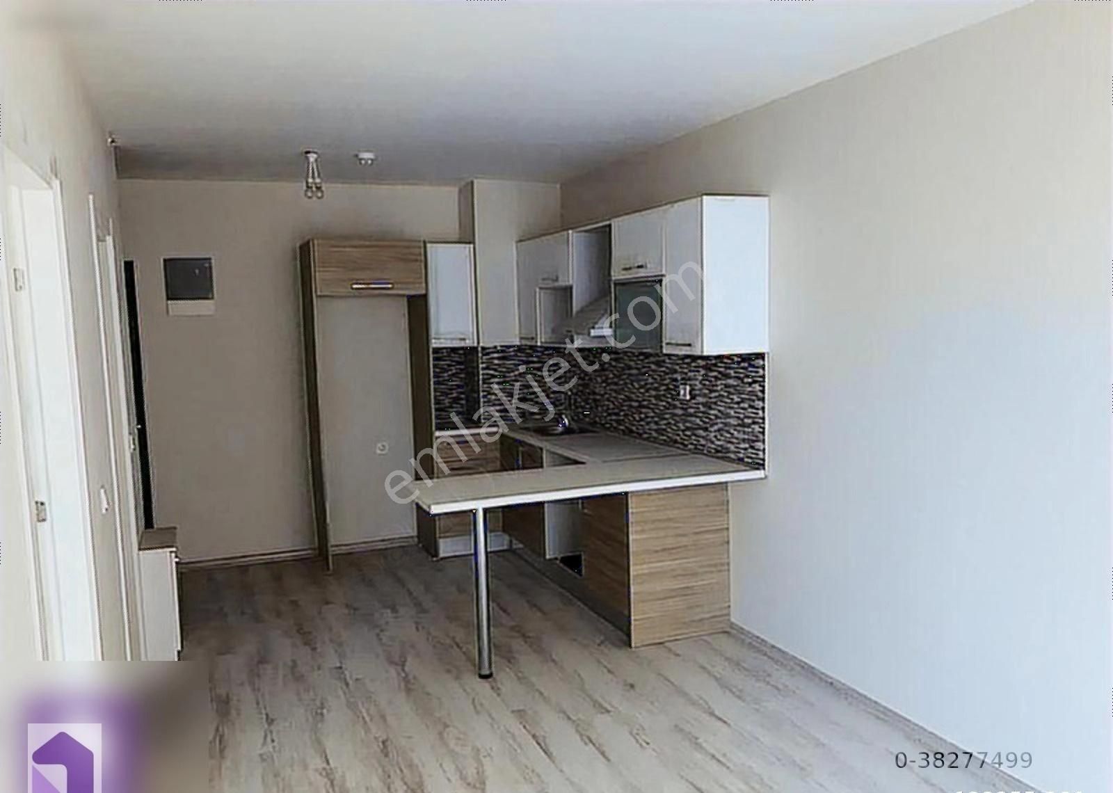 Esenyurt Yeşilkent Satılık Residence Bura Resıdence Kiracılı Satılık 1+1 Daire