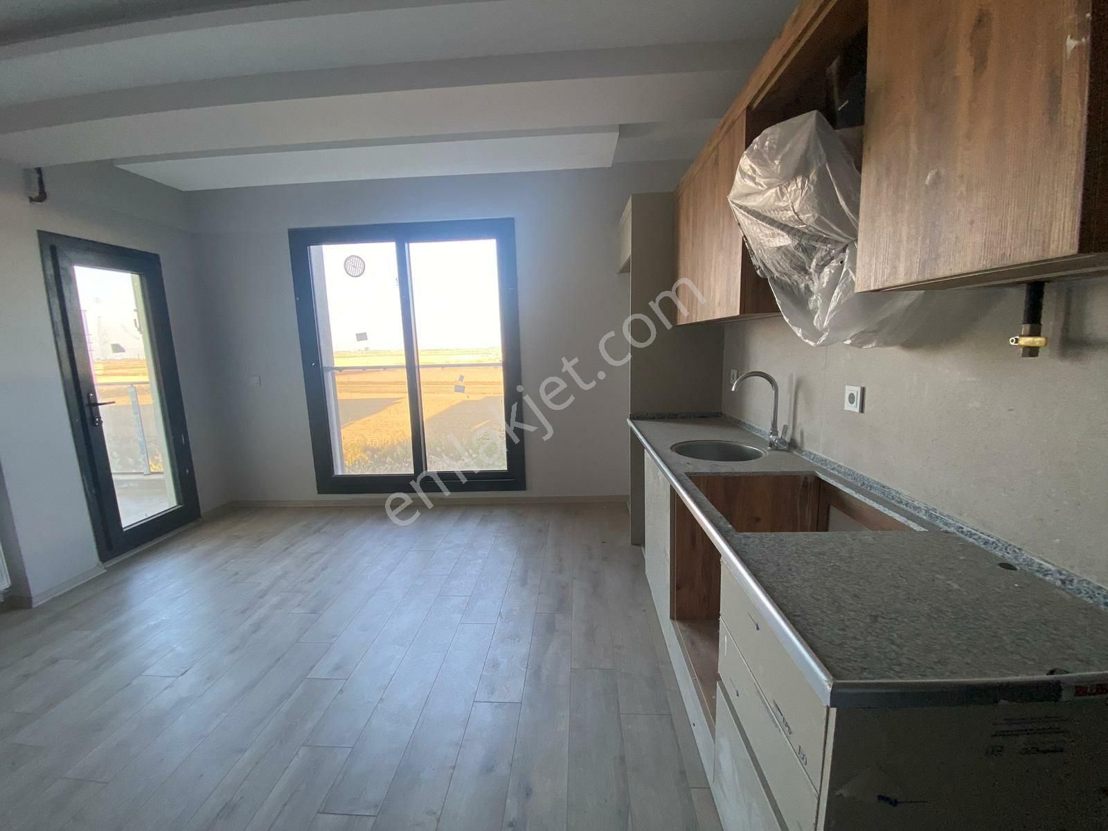 Seyrekköy Satılık 1+1 Daire - Görsel 11