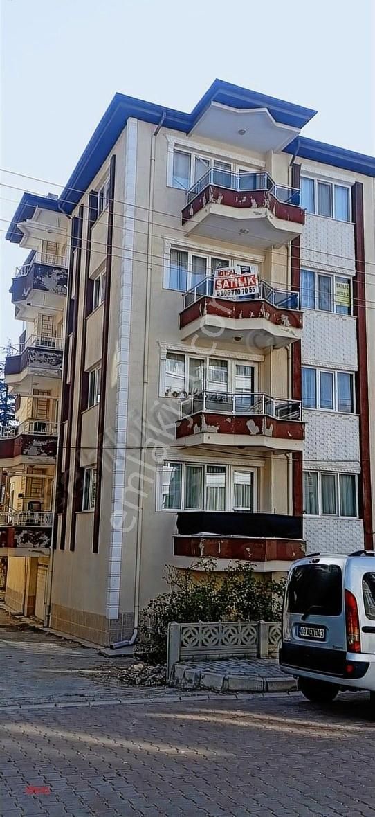 Afyonkarahisar Merkez Kanlıca Satılık Daire Kanlıca'da 3+1 125 M² Ara Kat Nezih Satılık Daire!