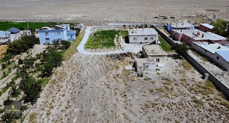 Niğde Merkez Sazlıca Bld. (Yukarı) Satılık Villa İmarlı E.gökal Sazlıca Yukarı ! Açık Ceza Evi Arkası 2.402 M2 Arsa !