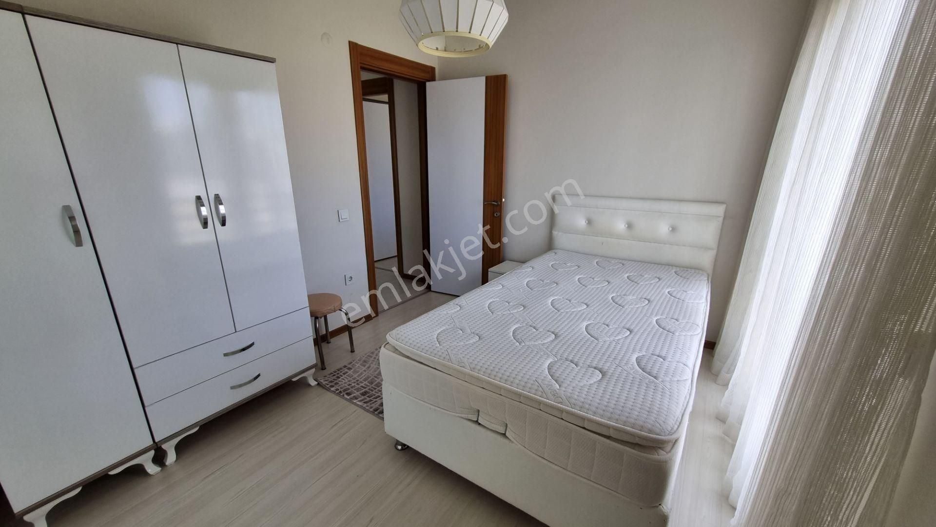 Nilüfer 23 Nisan Kiralık Daire Bursa 23 Nisan Mh. Merkezi Konumda Full Eşyalı Kiralık 2+1 Daire