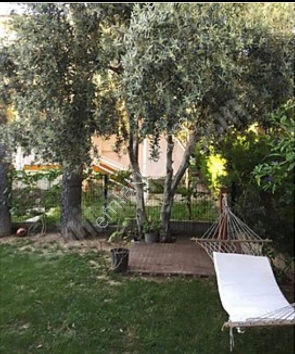 Çeşme Germiyanda Bahçeli Şirin Yazlık - Görsel 7