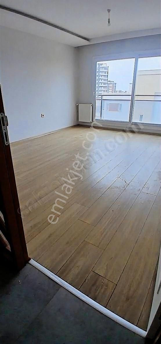 Çukurova Yüzüncüyıl Kiralık Daire 100. Yılda 3+1 Sıte Icınde Sade Kıralık Daıre Ebevyn Banyolu G.o