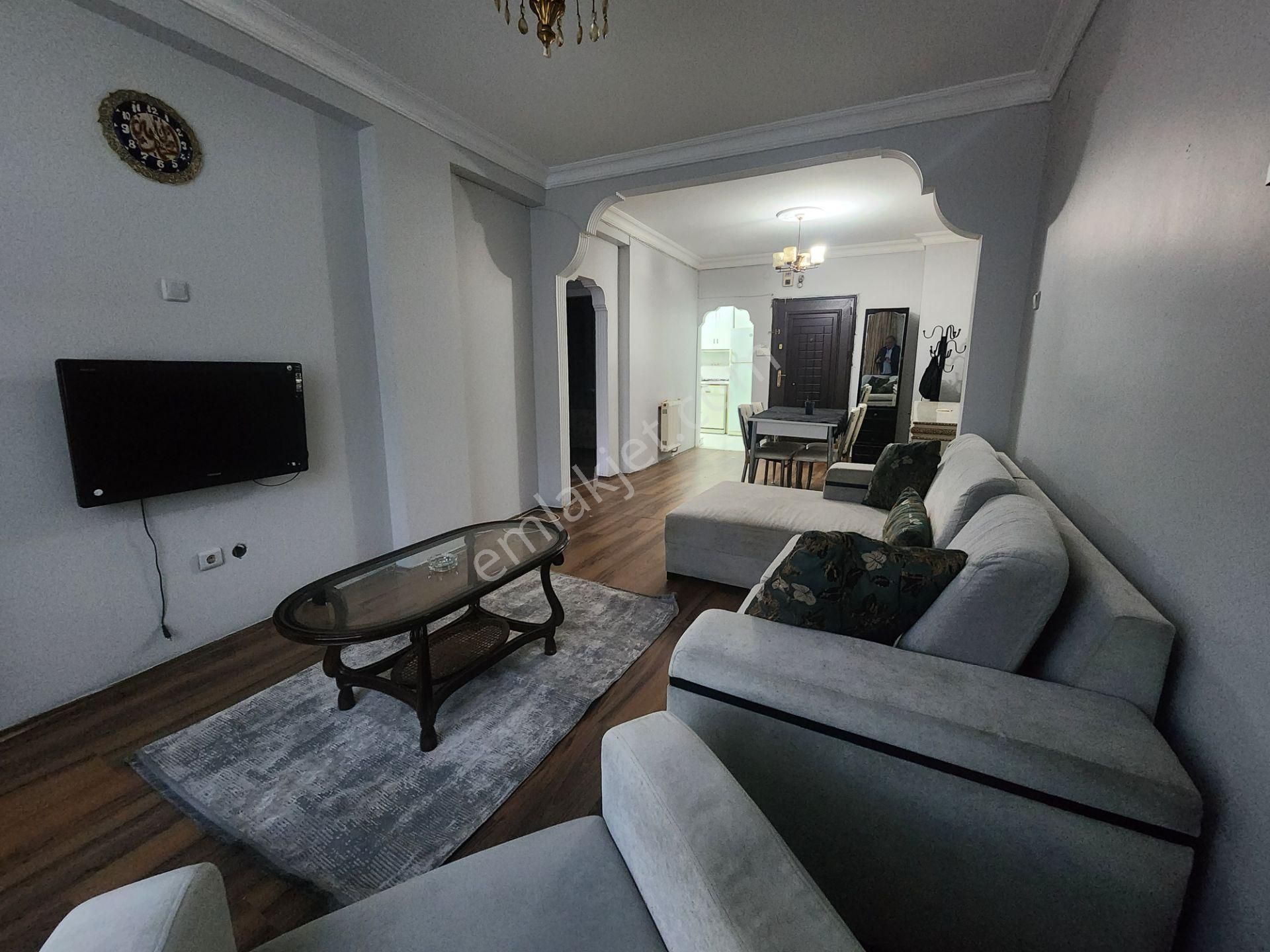 Karşıyaka Donanmacı Kiralık Daire Karşıyaka Çarşı,sahil Ve İzban Yakını Eşyalı 2+1 Daire