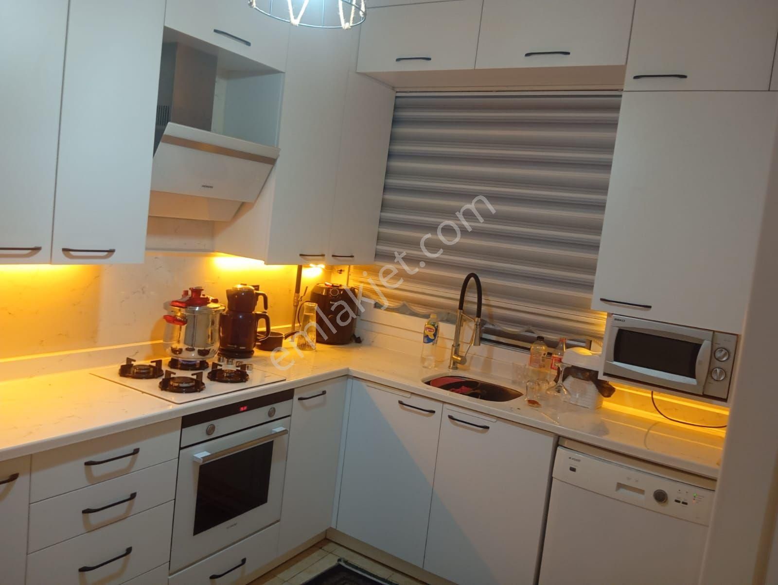 Yenişehir İnönü Satılık Daire 🌺aliye Pozcu Okulu Yani 3+1 160 M² Full Yapili Tertemiz Satilik Kaçırılmayacak Daire