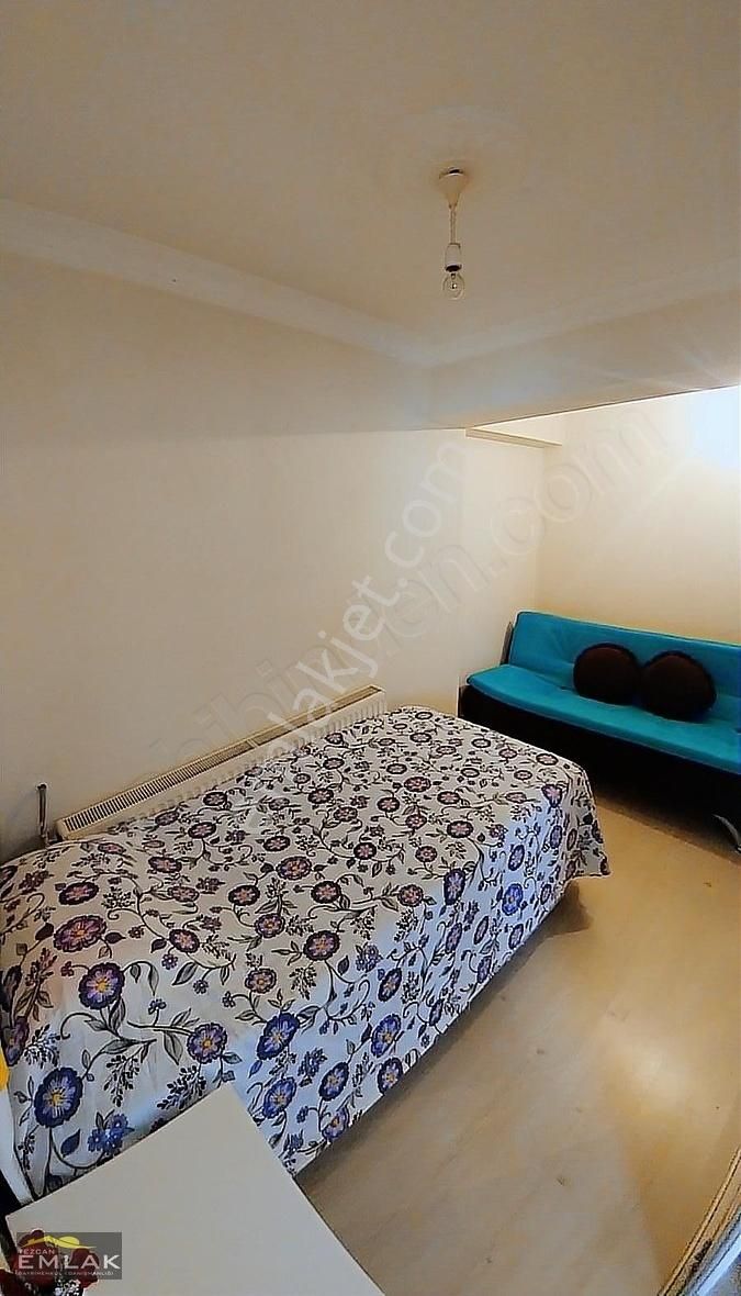 Çanakkale Çanakkale Merkez Eşyalı Kiralık Daire Çanakkale Merkez Demircioğlu Caddesi Eşyalı 1+1