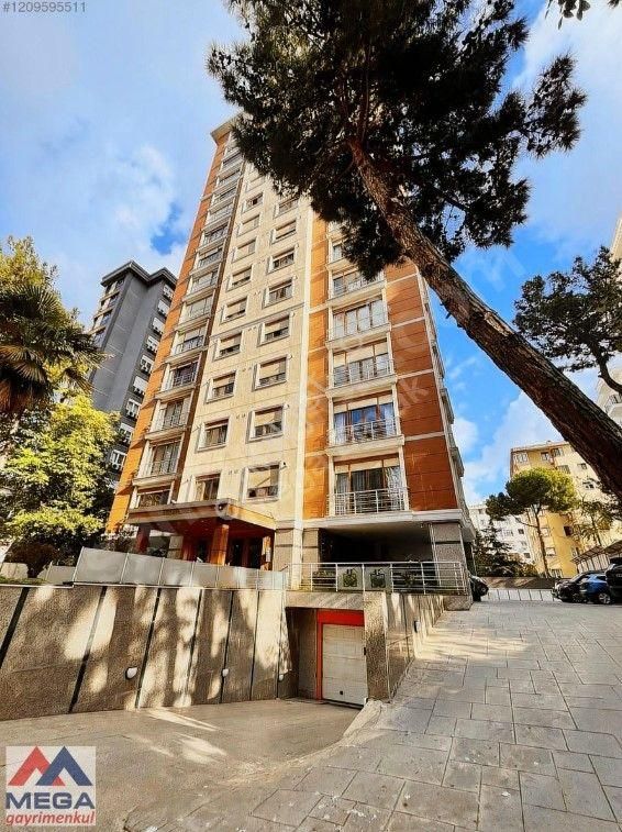 Kadıköy Suadiye Satılık Daire Kaptan Arif Te 4+1 125 M2 Net 24 Saat Güvenlikli Özel Daire