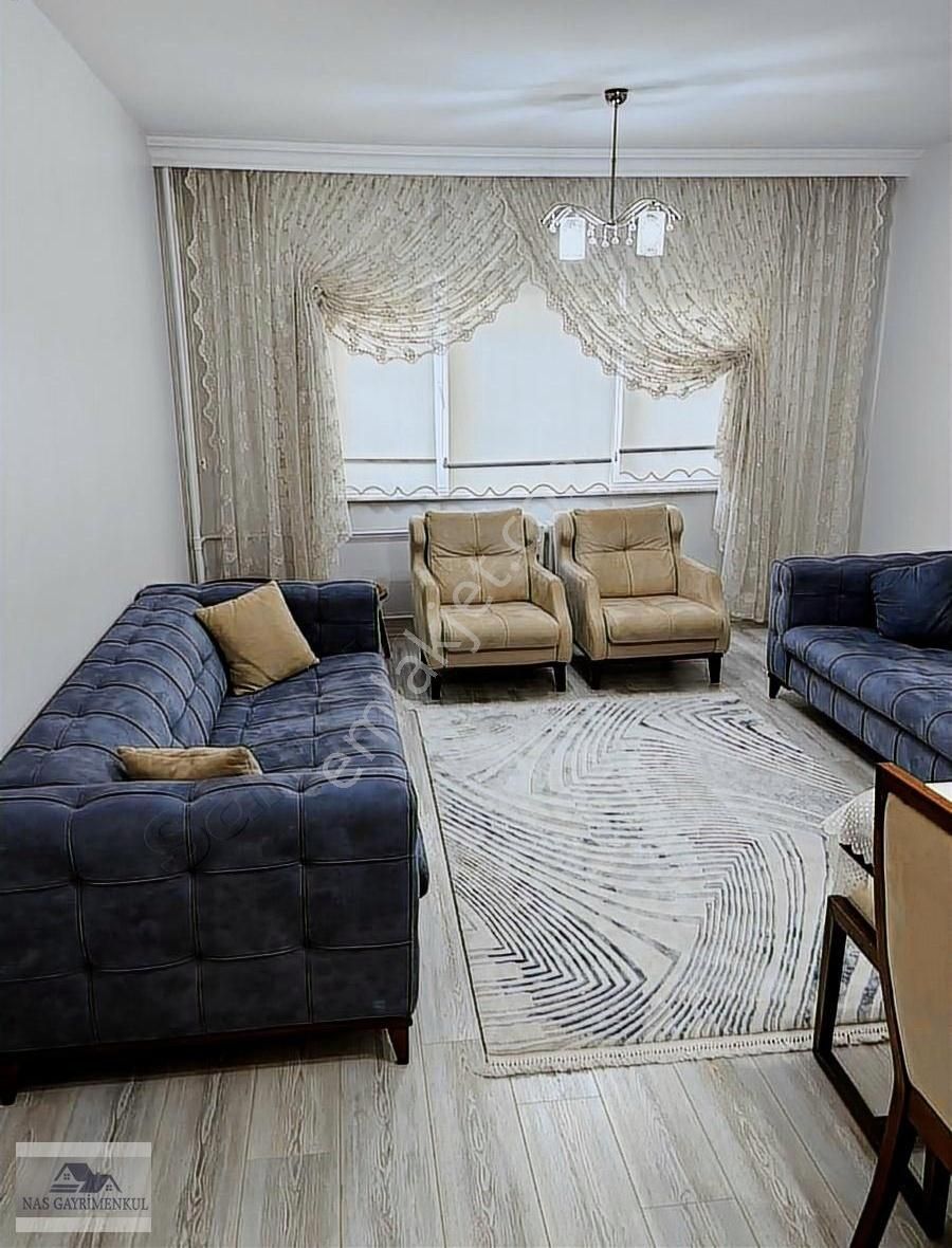 İstanbul Küçükçekmece Eşyalı Kiralık Daire Atakent Mah.79 M2 Full Eşyalı 2+1 Kiralık