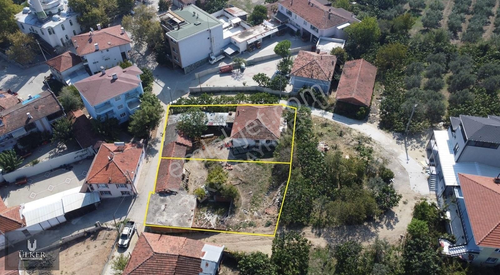 Mudanya Göynüklü Satılık Villa İmarlı Ülkerden Göynüklü Köy İçinde Hissenin Tamamı Satılık