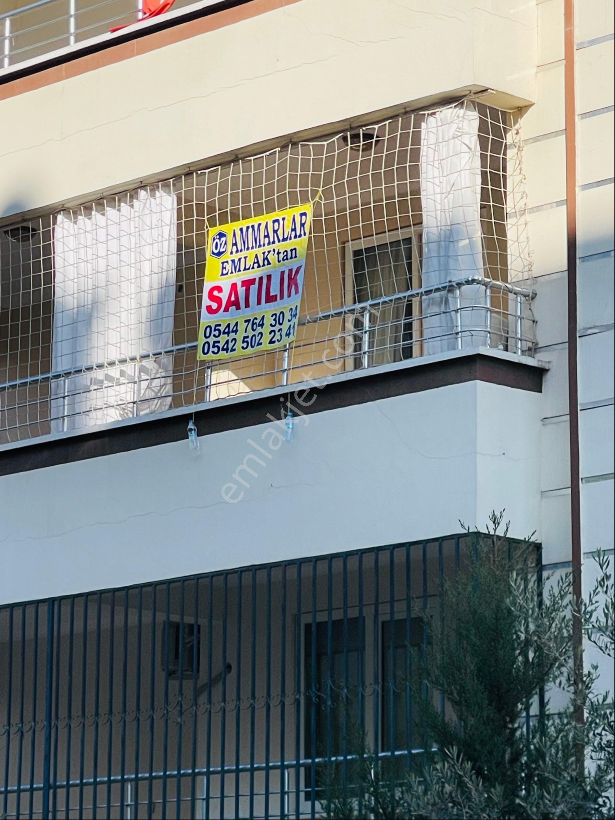 Haliliye Sırrın Satılık Daire Acil Satılık Ara Kat Daire 3+1 4 Odalıdır