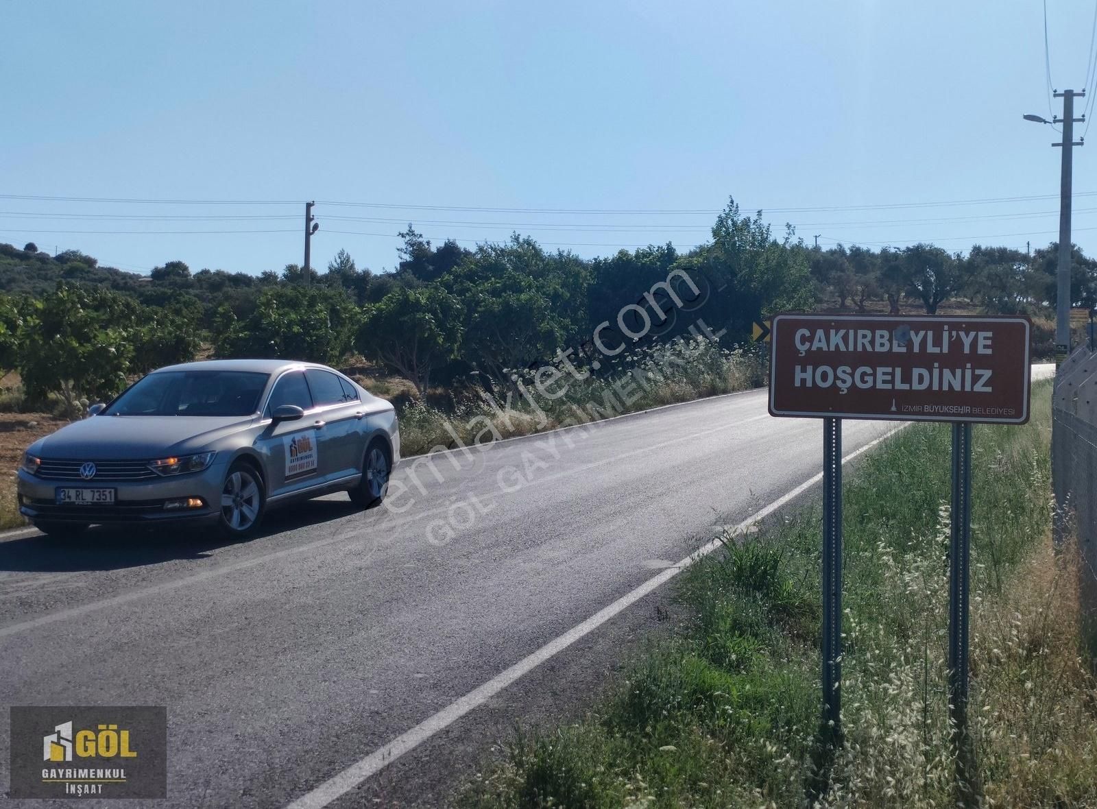 Torbalı Çakırbeyli Satılık Zeytinlik Göl Gayrimenkul'den.. Satılık..340 M2 Asfalt Yola Cepheli Arsa..