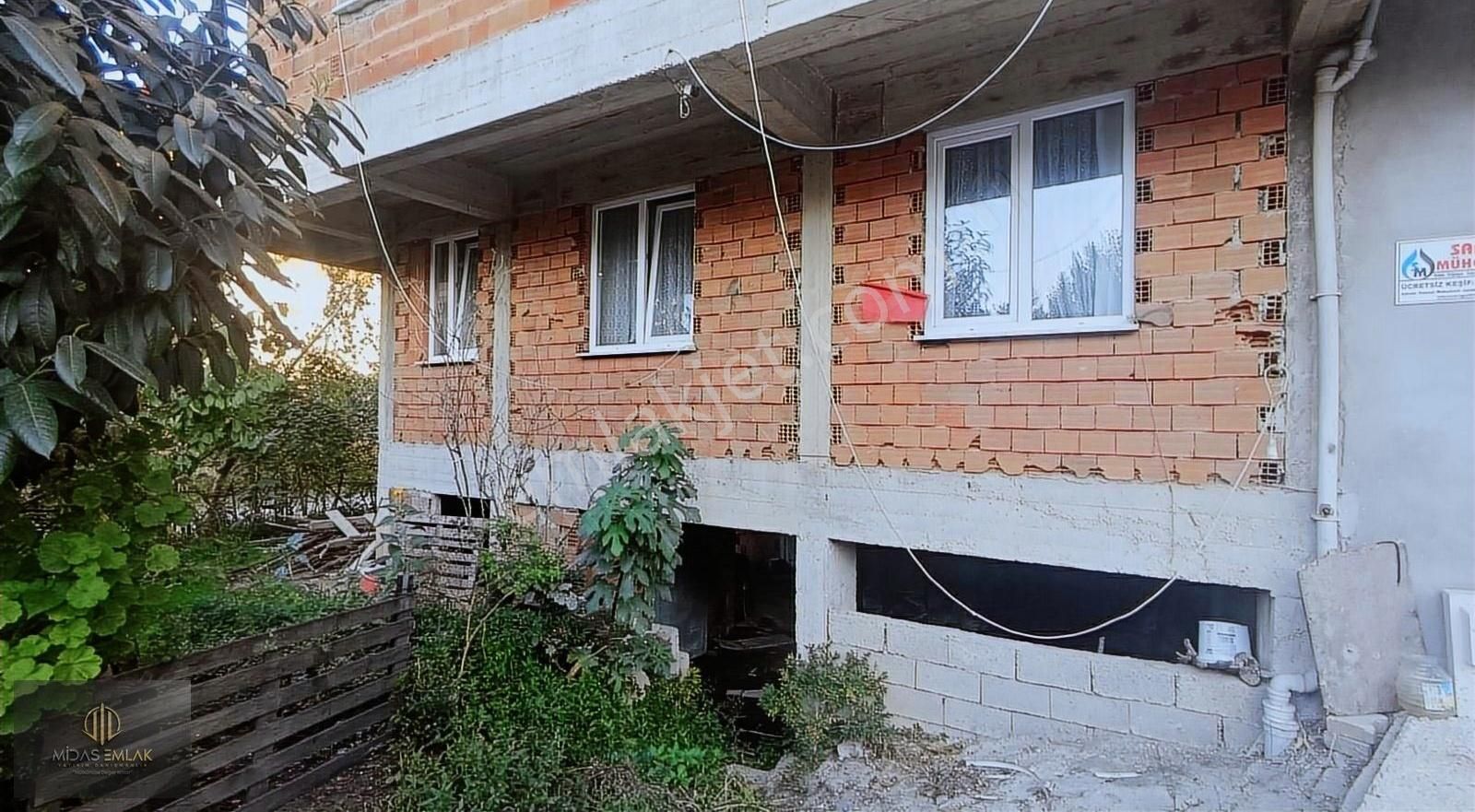 Bulancak Bahçelievler Satılık Daire Bahçeli Evler Mah 2+1 90 M2 Yüksek Giriş Kat Satılık Daire