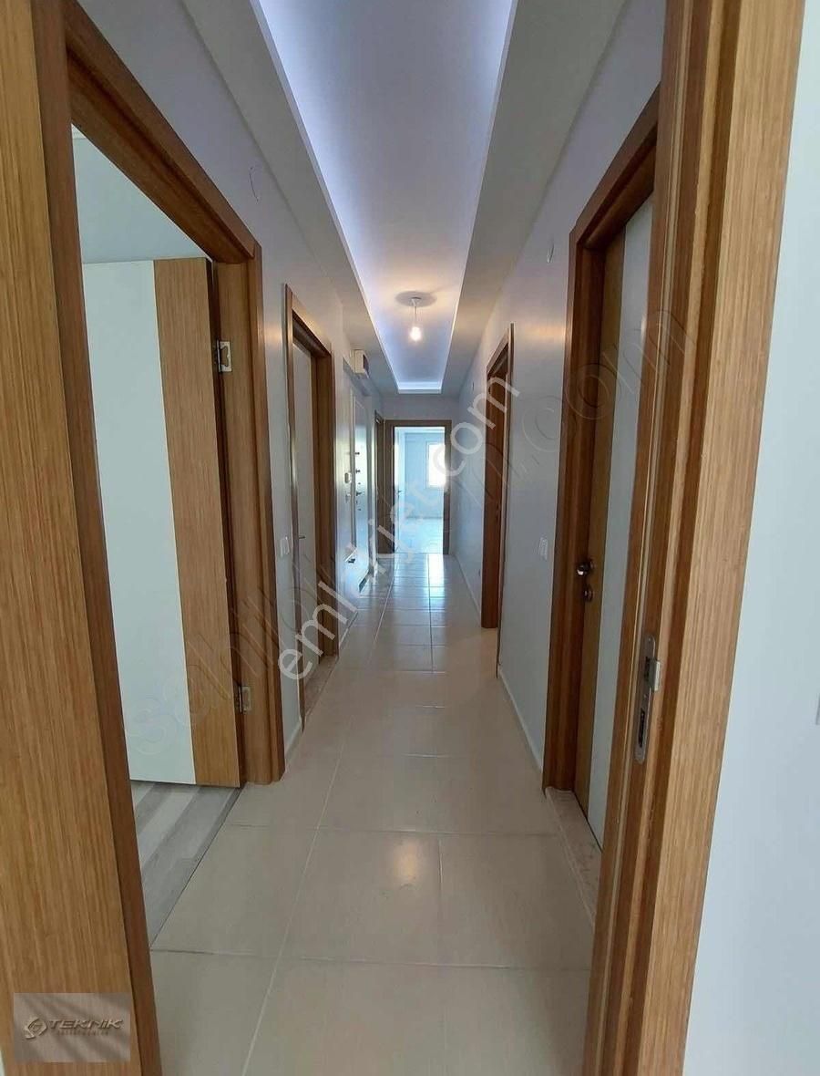 Kütahya Merkez Bahçelievler Kiralık Daire Teknik'ten Şehir Hastanesi Karşısı Arakat Çift Cephe 3+1 Daire