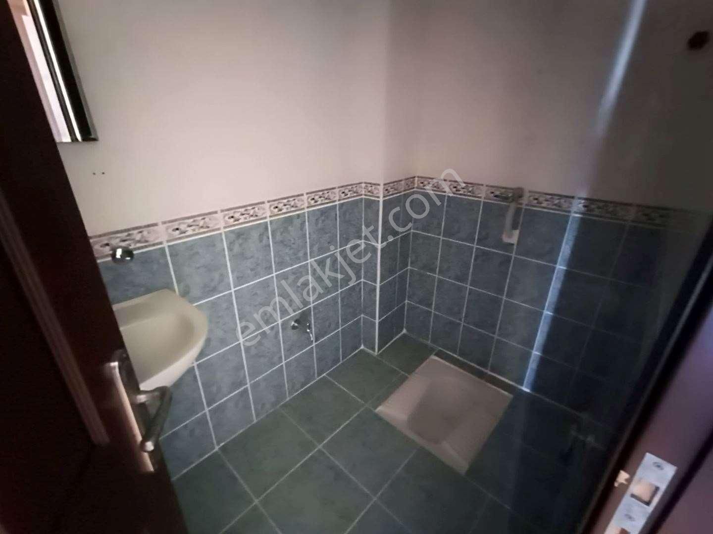 Mezitli Menderes Kiralık Daire Ergünden Mendereste Geniş Cepheleri Açık Kiralık 3+1 Daire