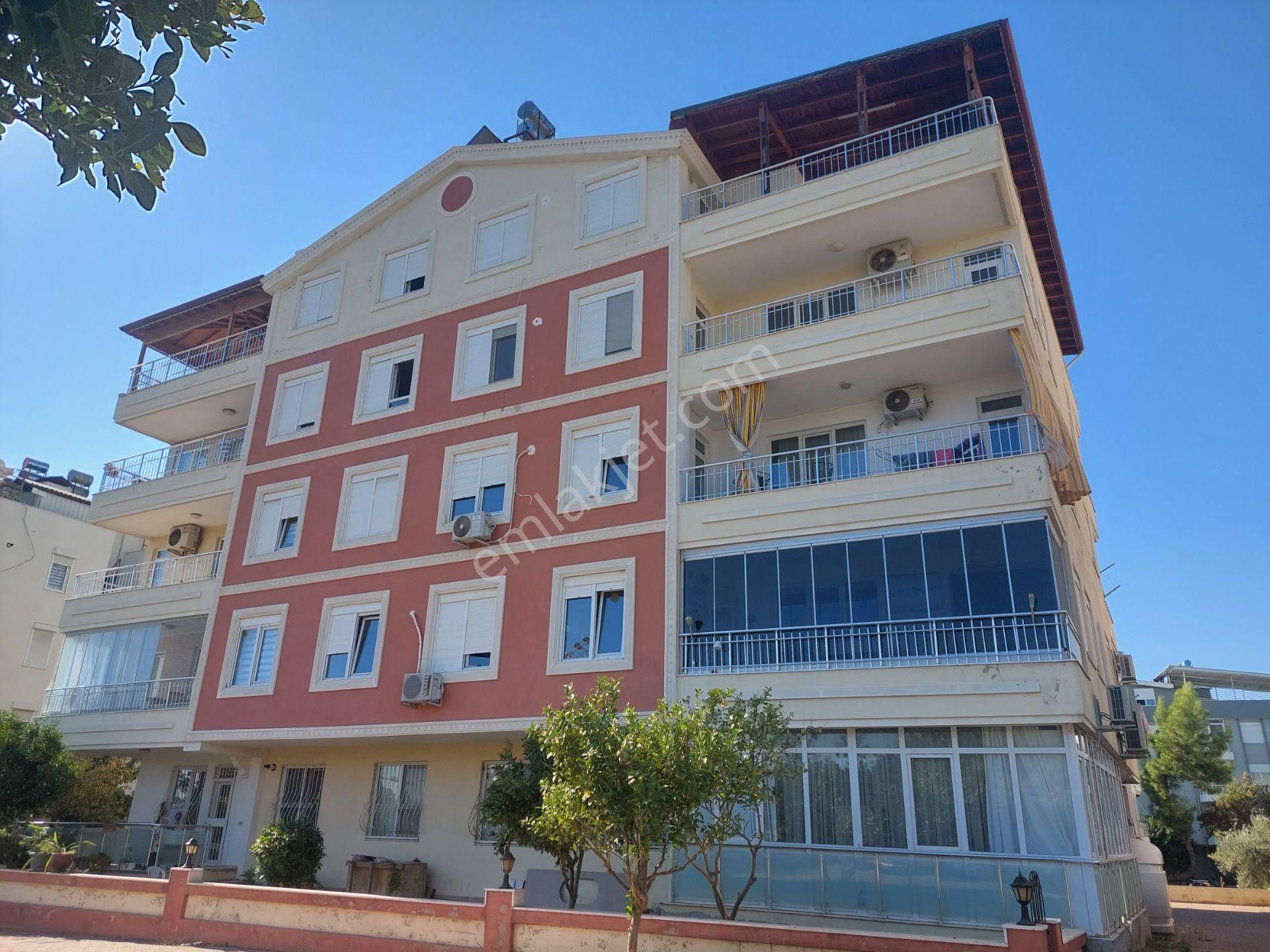 Konyaaltı Pınarbaşı Satılık Daire Antalya Konyaaltı Pınarbaşı'nda 5+2 Manzaralı Önü Açık Satılık Dubleks