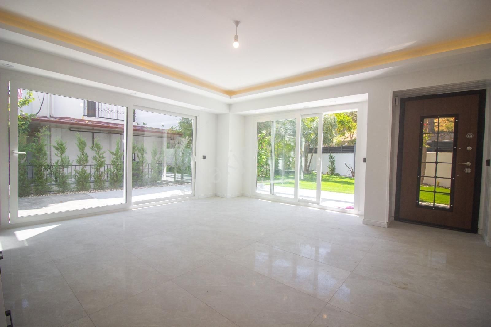 ++bıg Group** Kadınlar Denizi,köşe Konum.içi Yenilenmiş,deniz Manzaralı Villa - Görsel 16