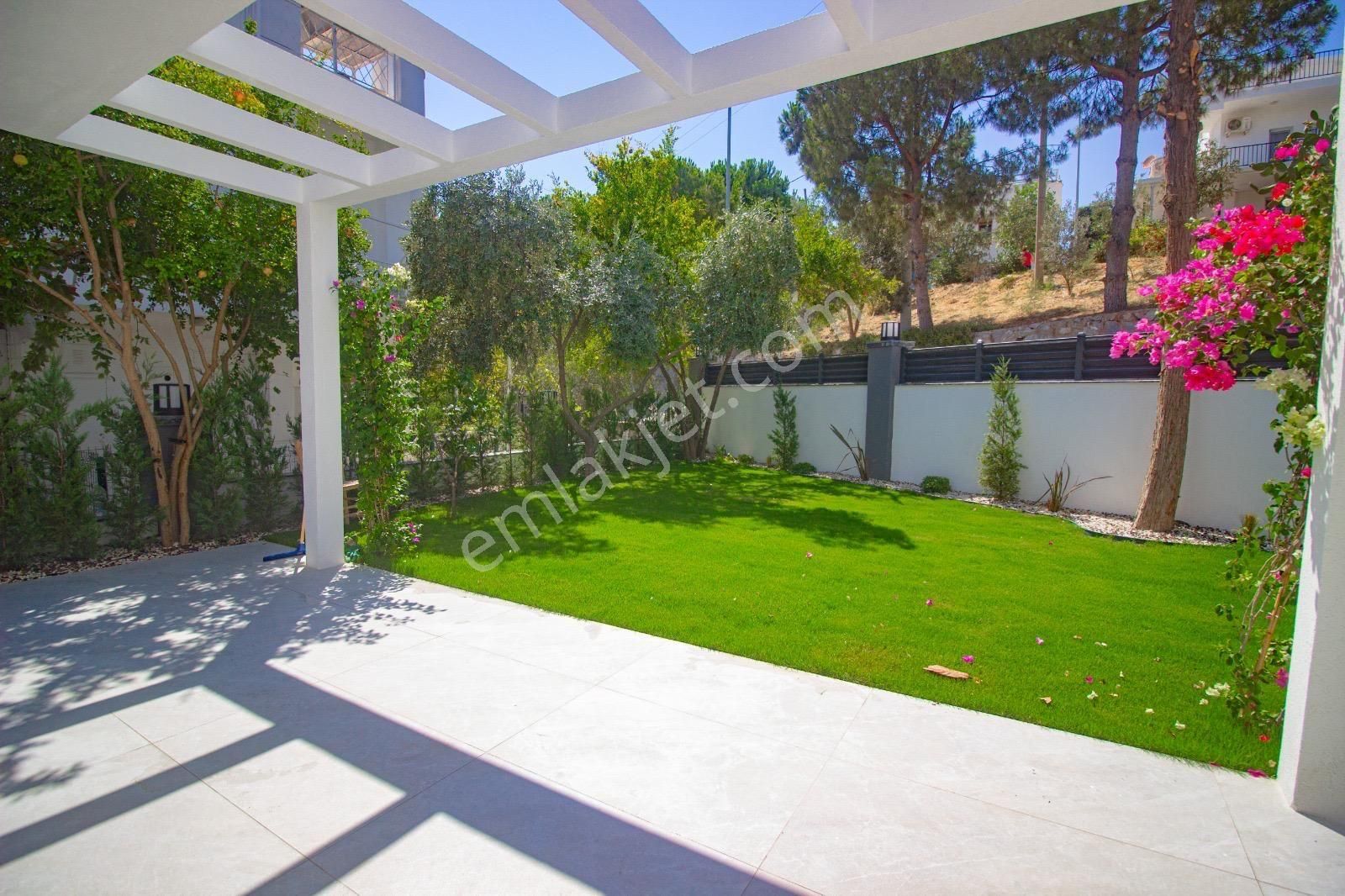 ++bıg Group** Kadınlar Denizi,köşe Konum.içi Yenilenmiş,deniz Manzaralı Villa - Görsel 12