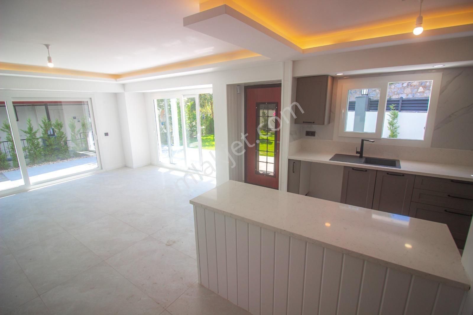 ++bıg Group** Kadınlar Denizi,köşe Konum.içi Yenilenmiş,deniz Manzaralı Villa - Görsel 19