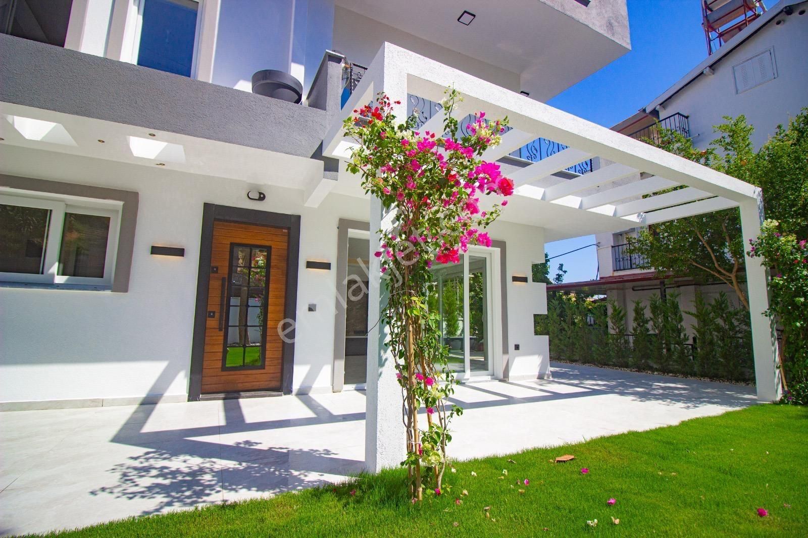 ++bıg Group** Kadınlar Denizi,köşe Konum.içi Yenilenmiş,deniz Manzaralı Villa - Görsel 7