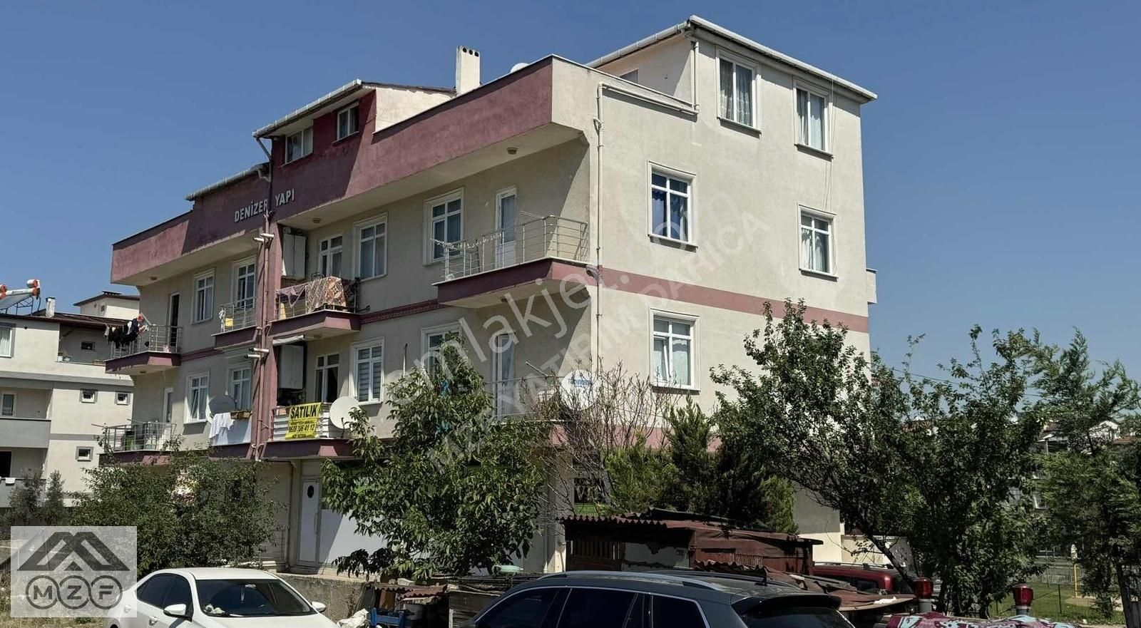 Darıca Nenehatun Satılık Daire Darıca Atatürk Caddesine Cephe 3+1 Geniş Odalı Arakat Daire